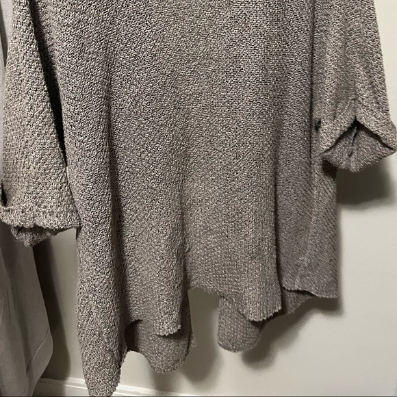 Grey Aritzia Cardigan - Picture 3 of 3